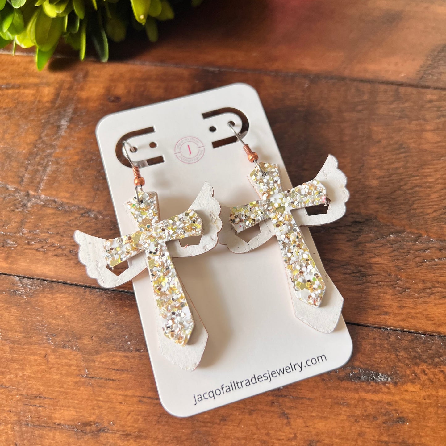 Layered Cross