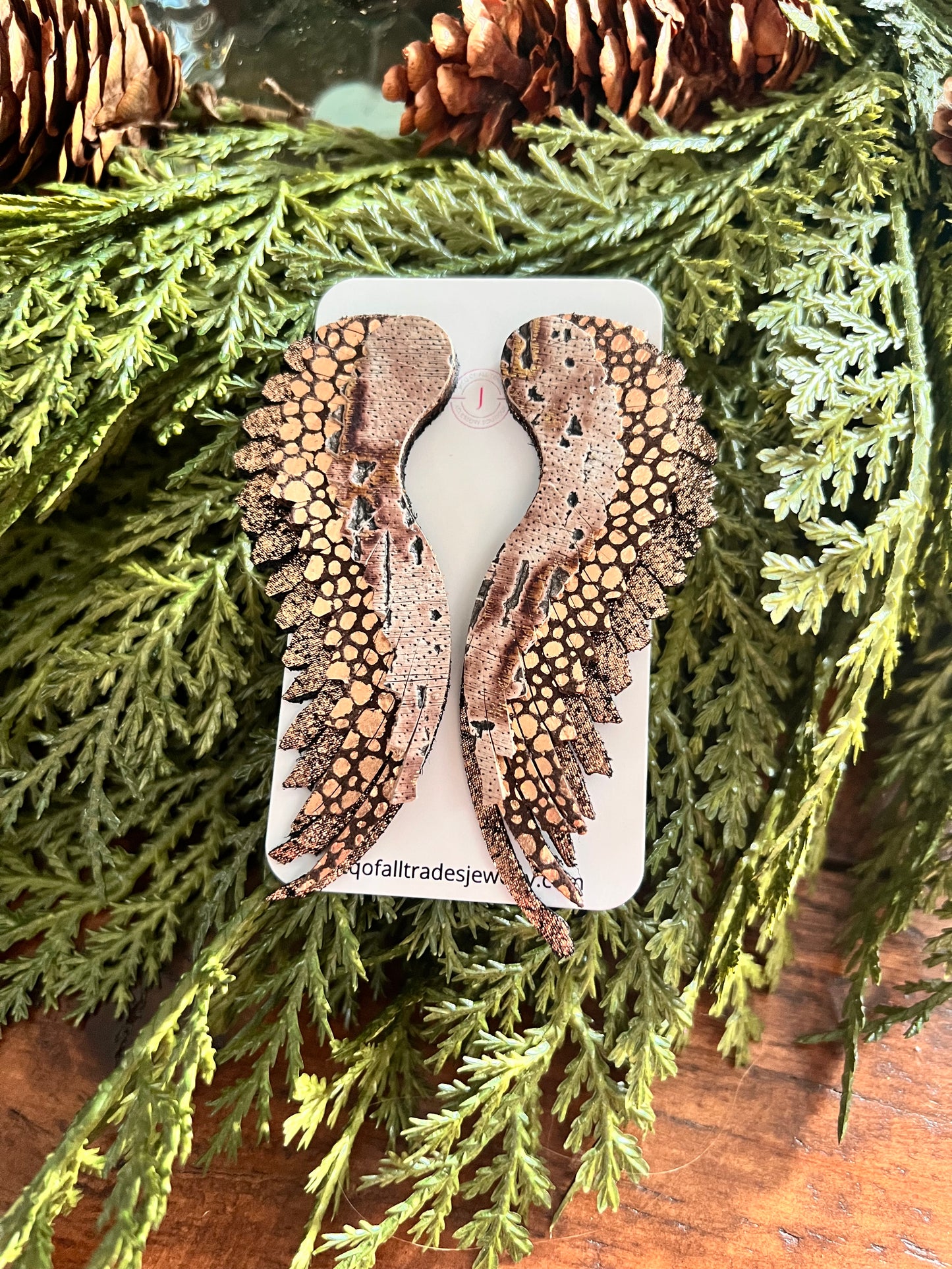 Angel Wings - Cream Wildwood